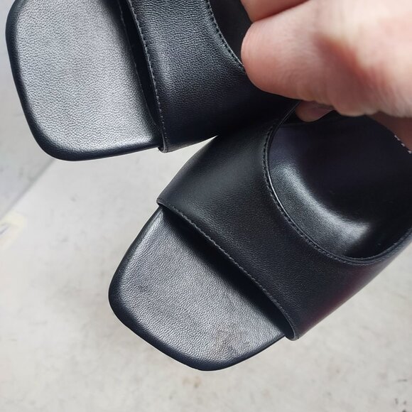 Christian Louboutin Black Condora Leather Heel Sandal - Picture 11 of 13